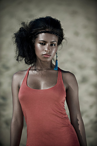 Female model photo shoot of DahianaCandelo