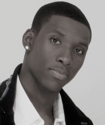 Male model photo shoot of Que Williams