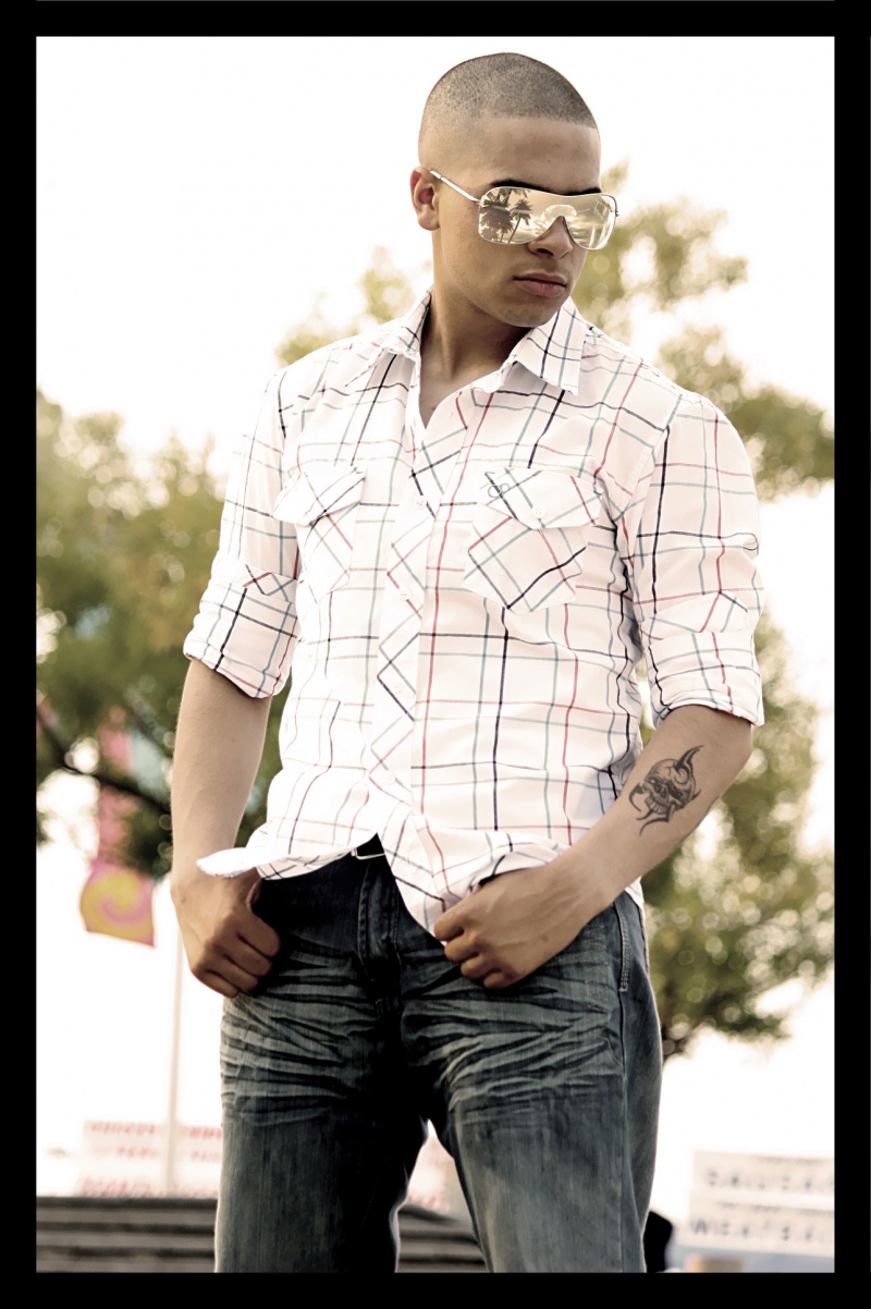 Male model photo shoot of Carlos Vargas