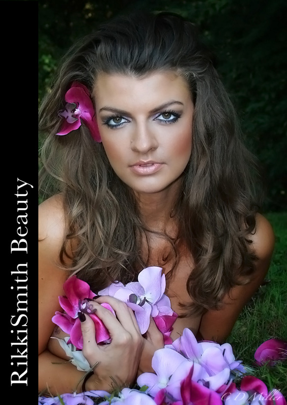 Female model photo shoot of RikkiSmith Beauty