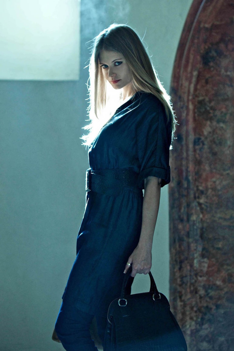 Female model photo shoot of Agnieszka Stasiak