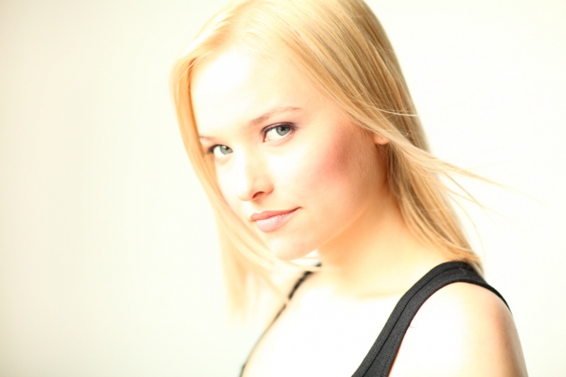 Female model photo shoot of Katriina Isberg