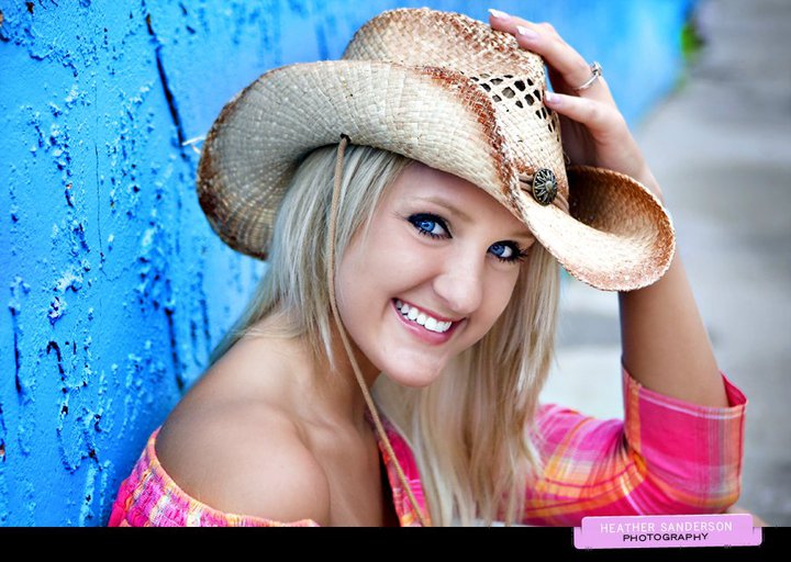 Female model photo shoot of Terra Osborne  in Lubbock Texas