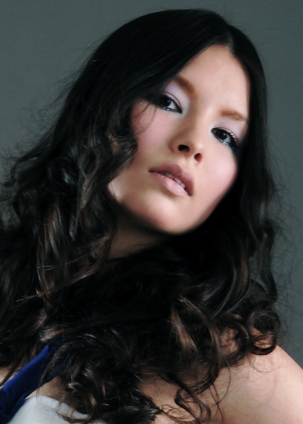 Female model photo shoot of Akina I