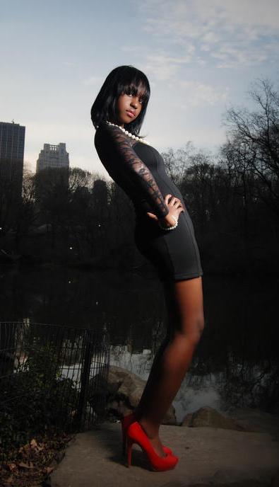 Female model photo shoot of Crystal Fenty by JDesign in Central Park