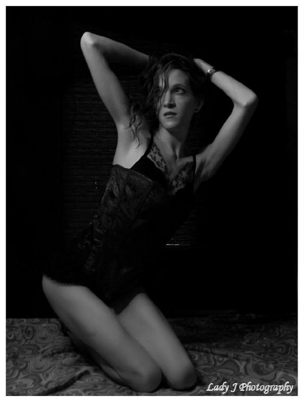 Female model photo shoot of Violet Ingram