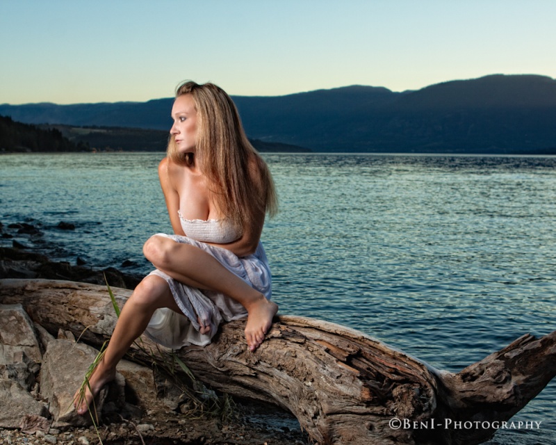 Female model photo shoot of AuroraSage in Pebble Beach