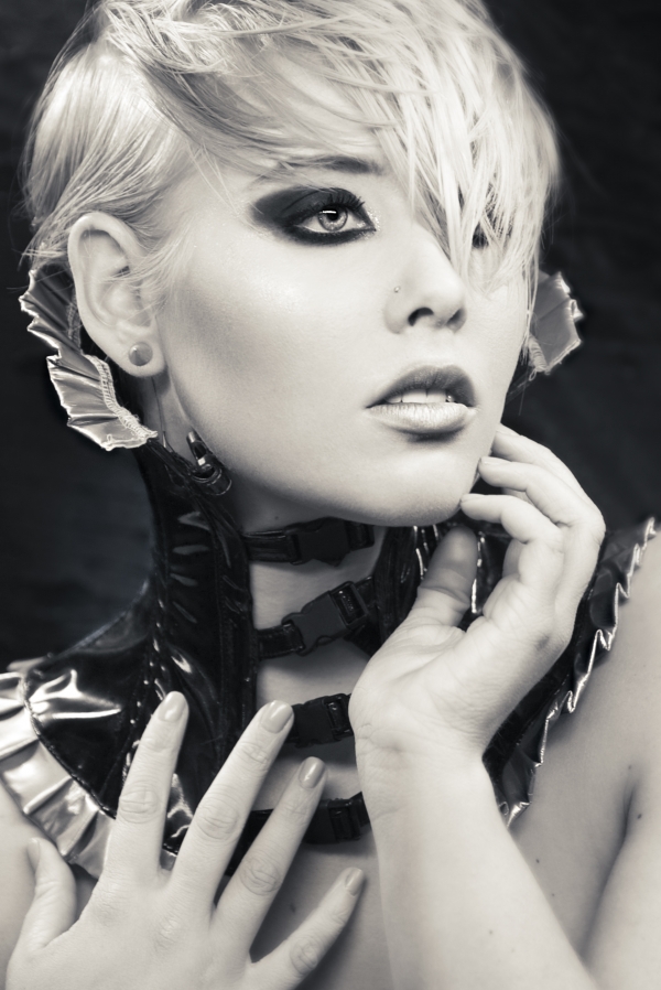 Female model photo shoot of Laurel Ashel by Aesthetic Alchemy