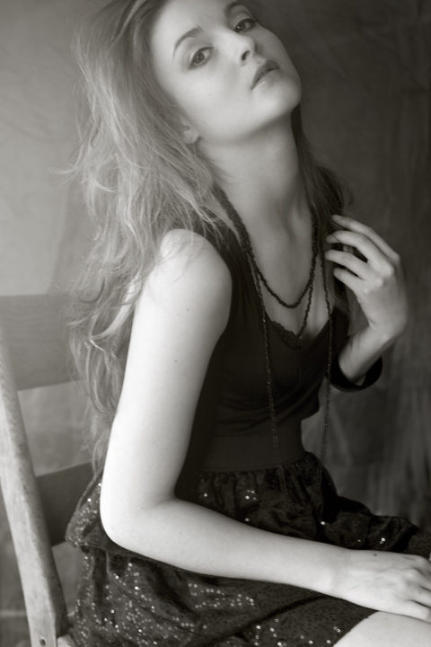 Female model photo shoot of Melina Csontos