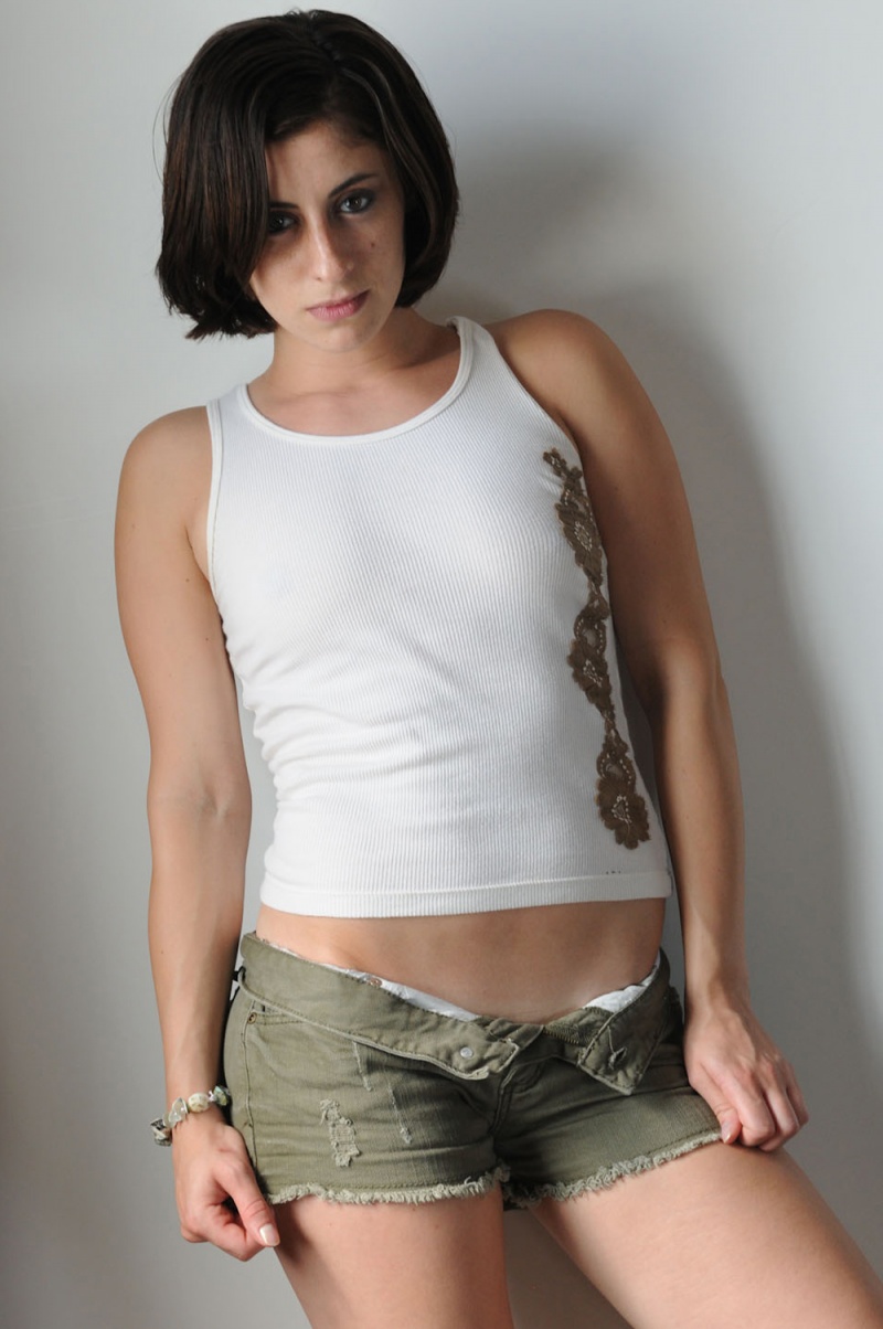 Female model photo shoot of Alyssa Stacy by Boston Pro Modeling