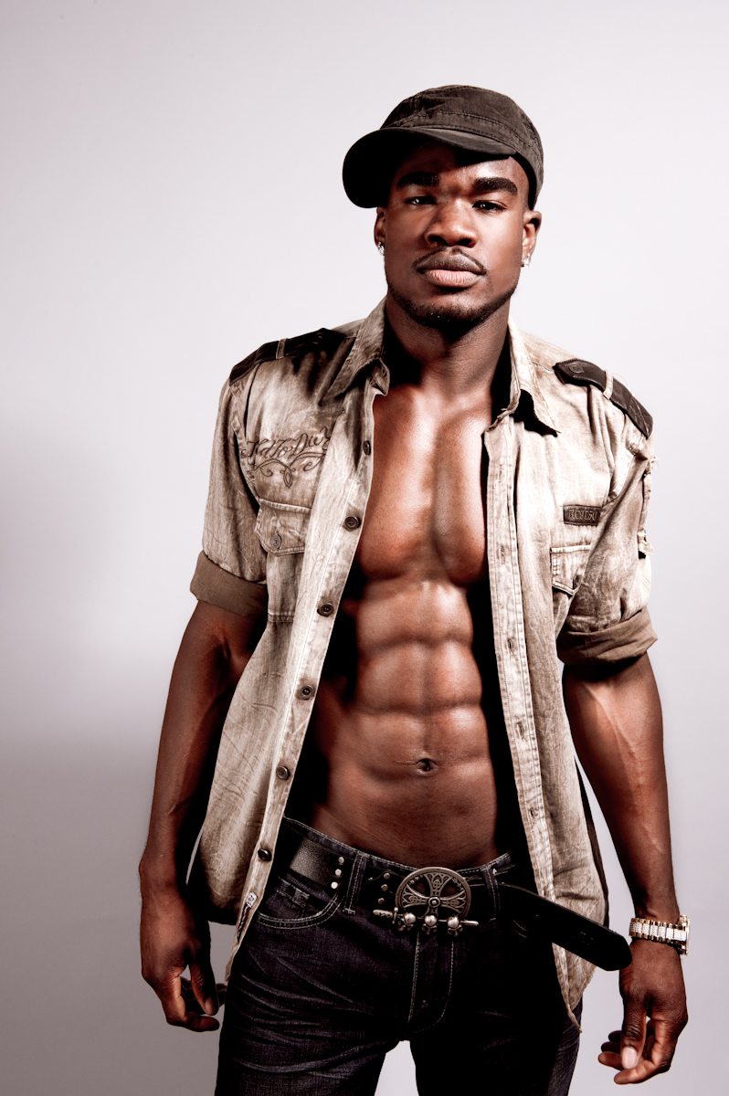 Male model photo shoot of Sheldon Rowe by The Nifty 50