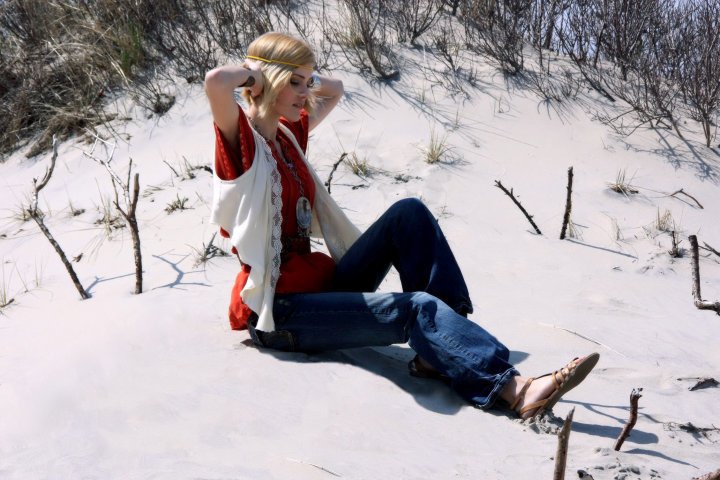 Female model photo shoot of Frankie Knight by Paige Engel Photography in Assateague Island, MD