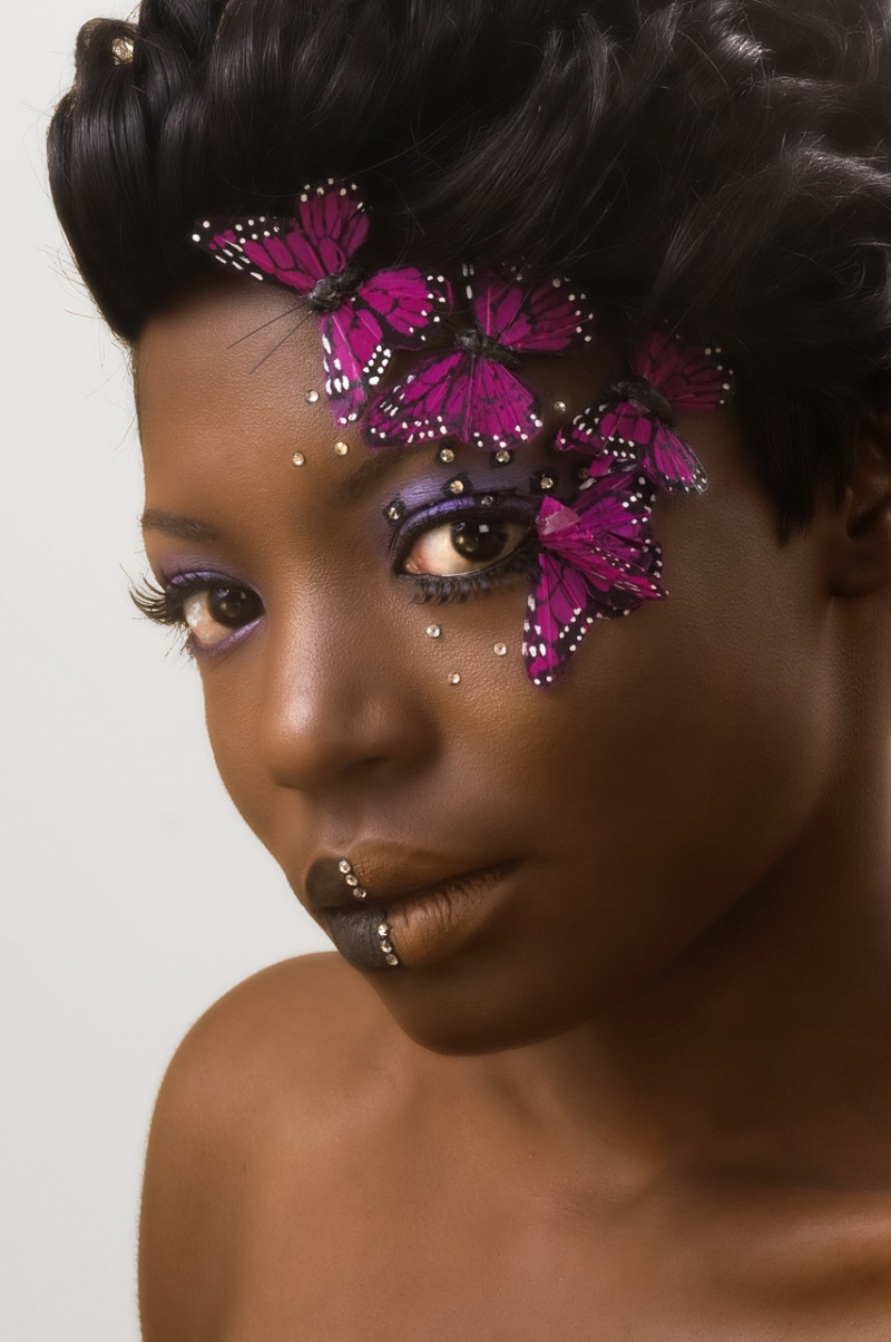 Female model photo shoot of Anwuli by RolandSaun Photography