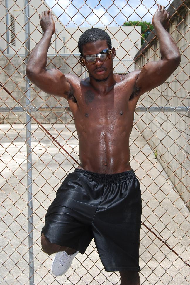 Male model photo shoot of Tiandre Williams