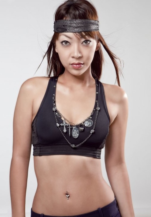 Female model photo shoot of Yoshimi Fukumura by taka kawachi