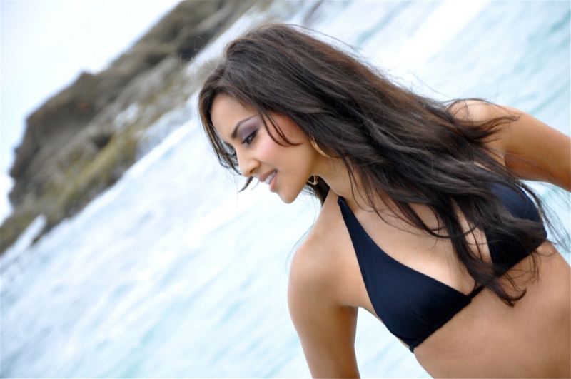 Female model photo shoot of CDM Photography in Beachside