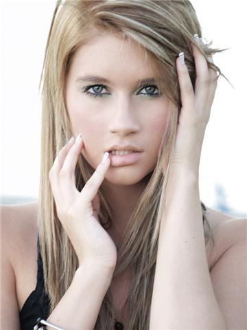 Female model photo shoot of Ashley Nichole A in East wenatchee, WA