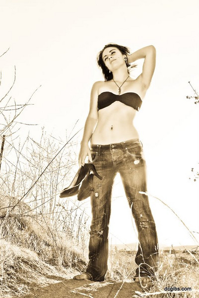 Female model photo shoot of AshleySkye by Deborah Connors 