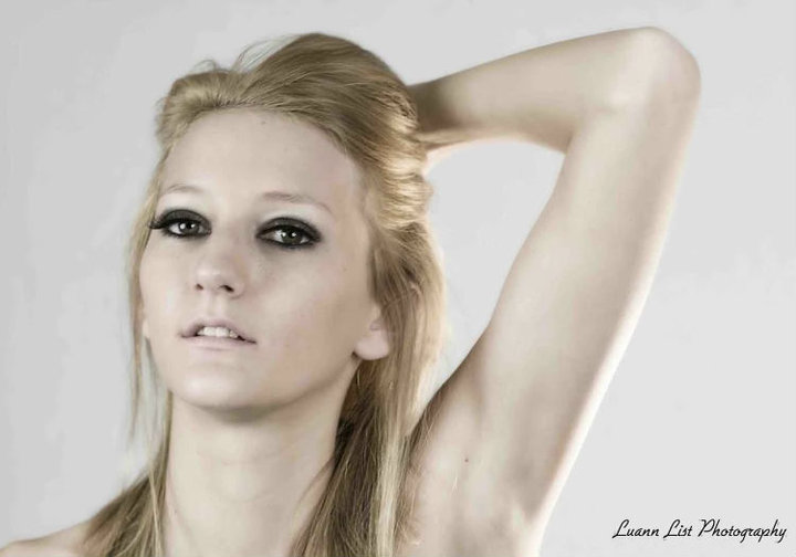 Female model photo shoot of RebekahAnn 