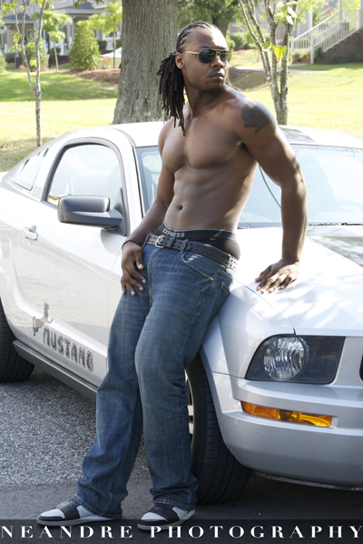 Male model photo shoot of Keith Holliday