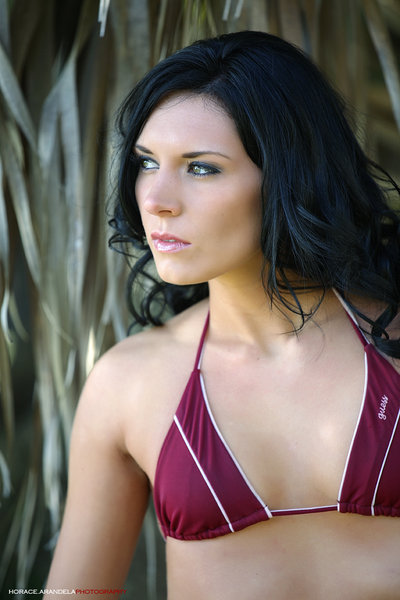 Female model photo shoot of Rebekah Knox