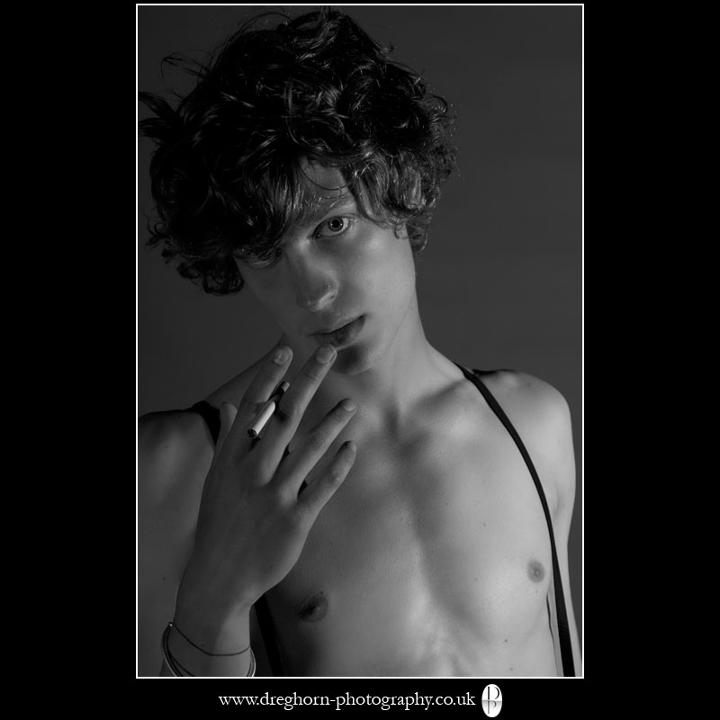 Male model photo shoot of Stuart Dreghorn in DP Studios