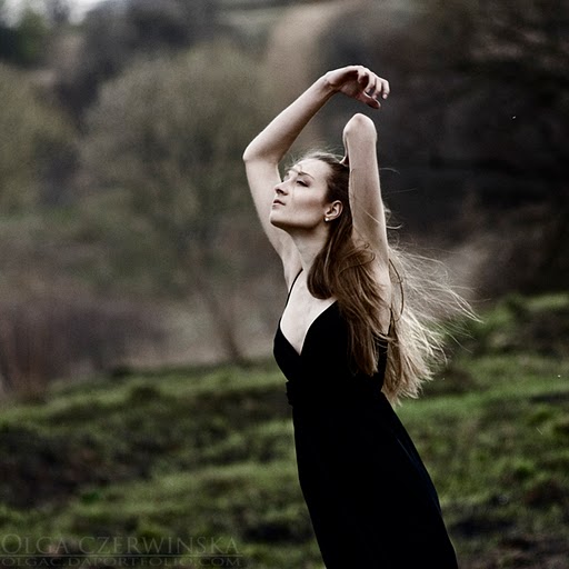 Female model photo shoot of Olga Czerwinska