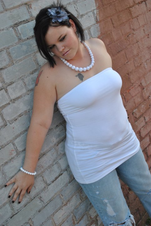 Female model photo shoot of Jessica Hoehn by Jetter Photography in Downtown Jacksonville NC