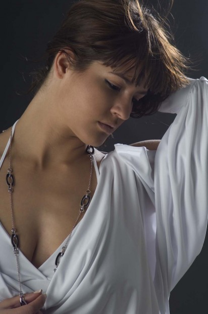 Female model photo shoot of Jessica Torre Valera