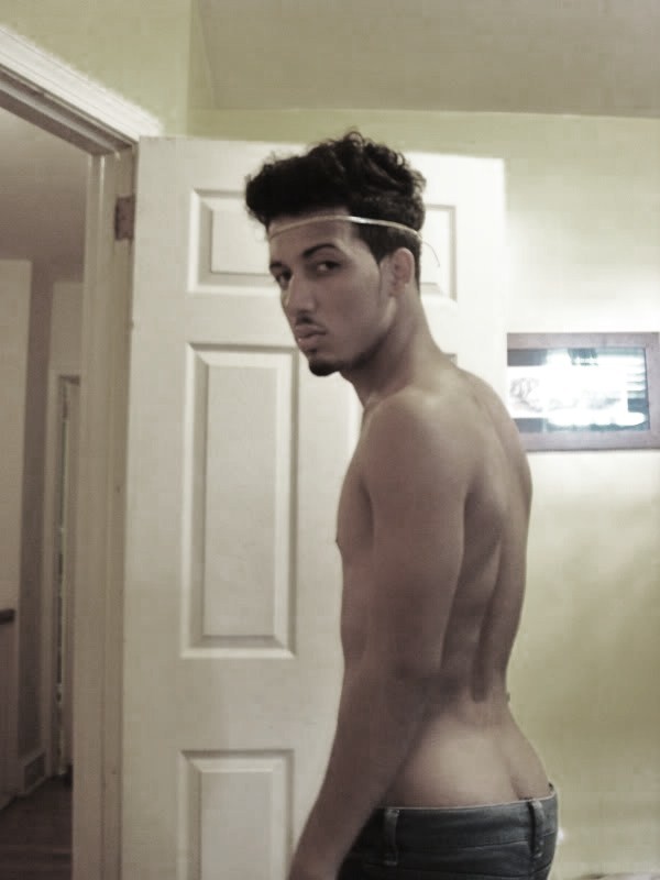 Male model photo shoot of Jose Colon