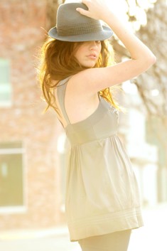 Female model photo shoot of Lauren de Miranda