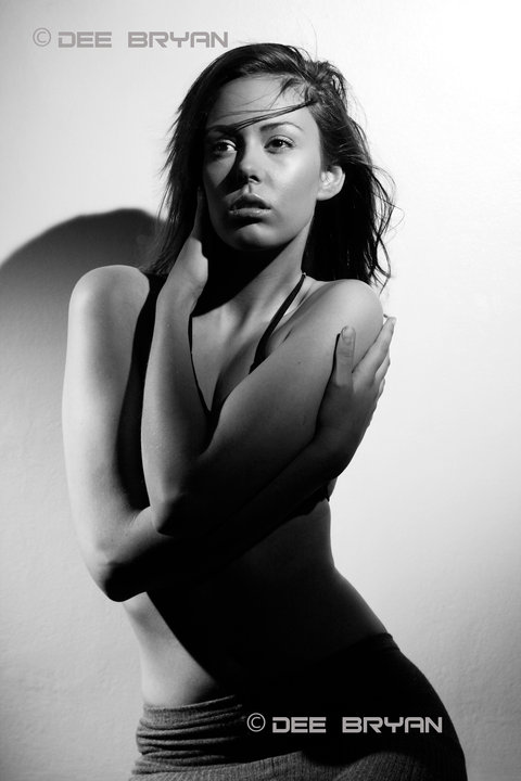 Female model photo shoot of Jessica Angharad
