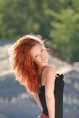 Female model photo shoot of Maryna Kalinko