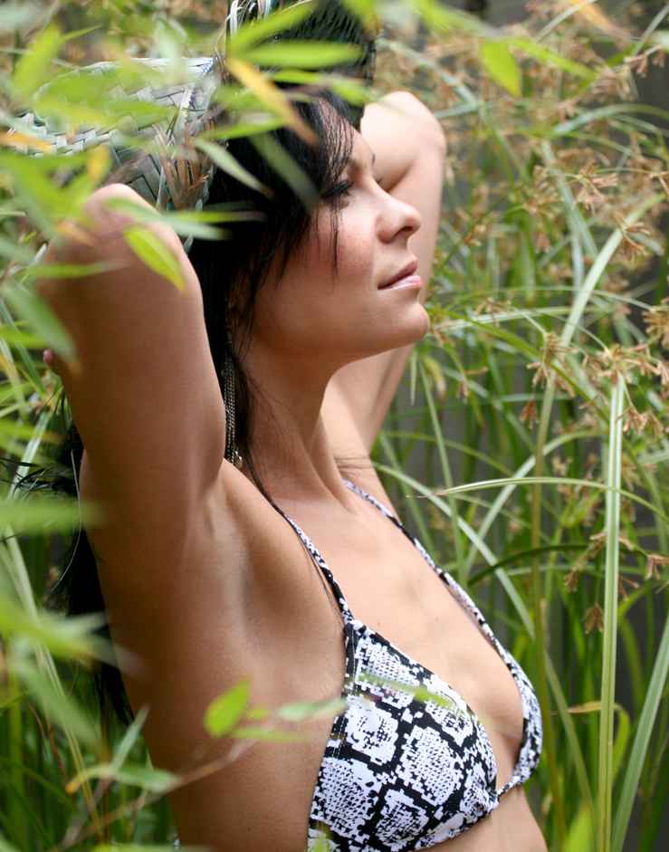 Female model photo shoot of La Randa by Mission Henrikson in Oakland