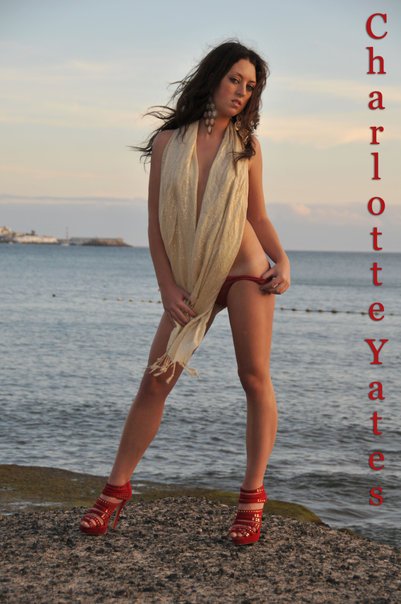Female model photo shoot of hayley rafferty