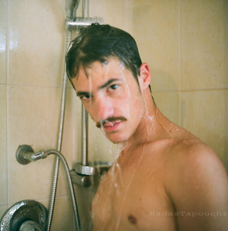 Male model photo shoot of Erez Bialer in Tel Aviv
