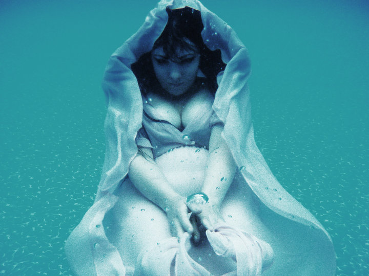 Female model photo shoot of Samantha Swan in underwater