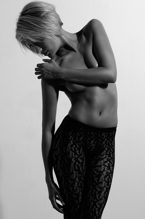 Female model photo shoot of Catherine Lindsey by Douglas Robert