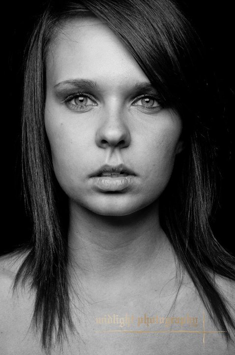 Female model photo shoot of Lauren Walden