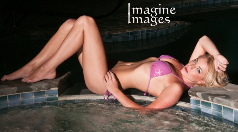 Male and Female model photo shoot of Imagine Images Photo and Samantha Jax in San Martin