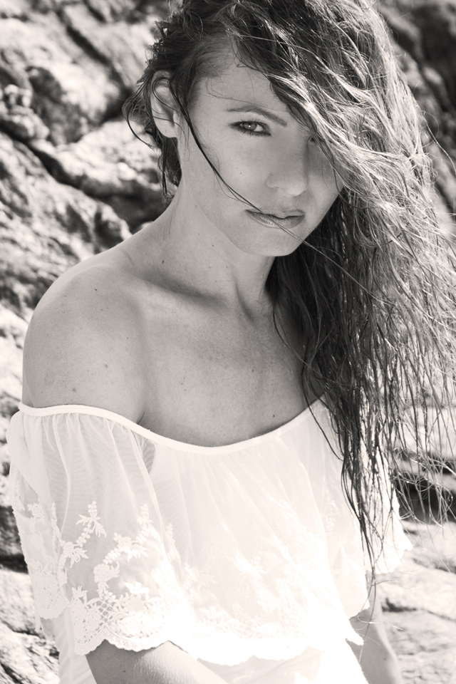 Female model photo shoot of Malgosia Gugnacki by M  O  L  I  N  A