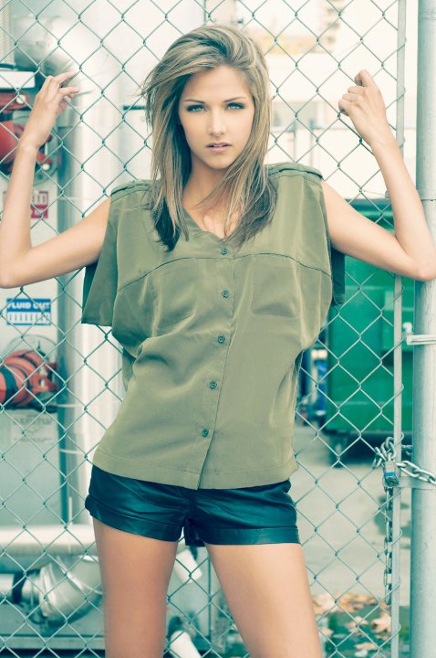 Female model photo shoot of Kaylee Michelle