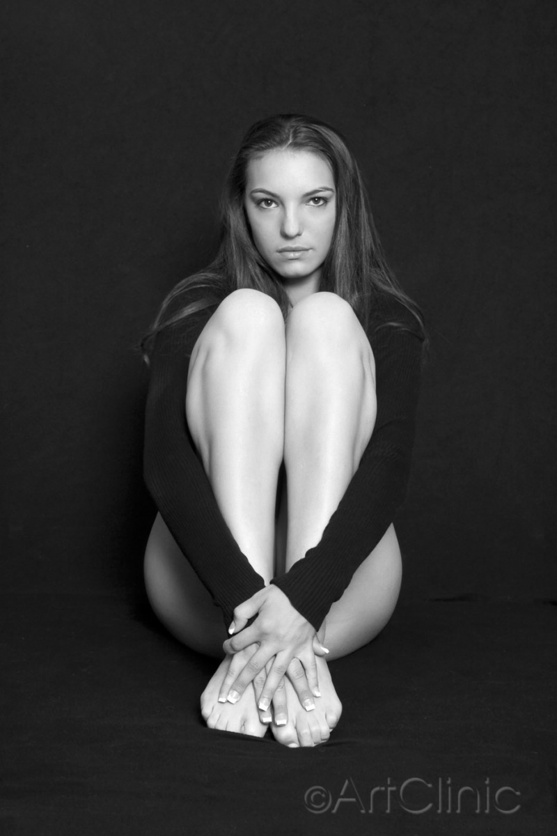 Female model photo shoot of Alayna Nicole by LightClinic