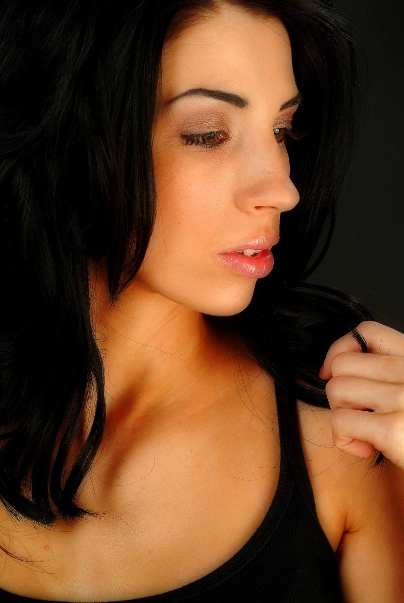 Female model photo shoot of Soulstiss Makeup 
