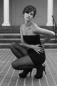 Female model photo shoot of Lily Wren