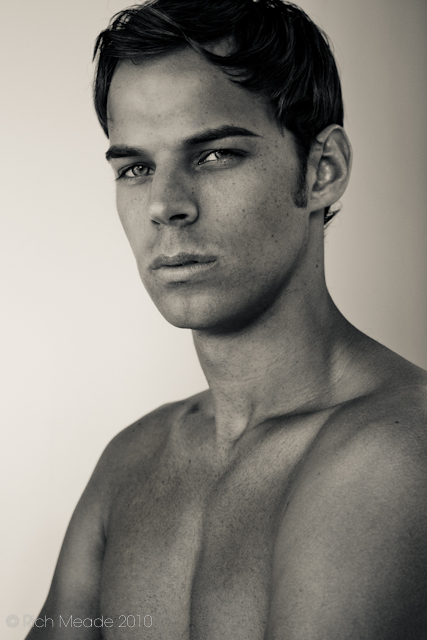 Male model photo shoot of Rich Meade