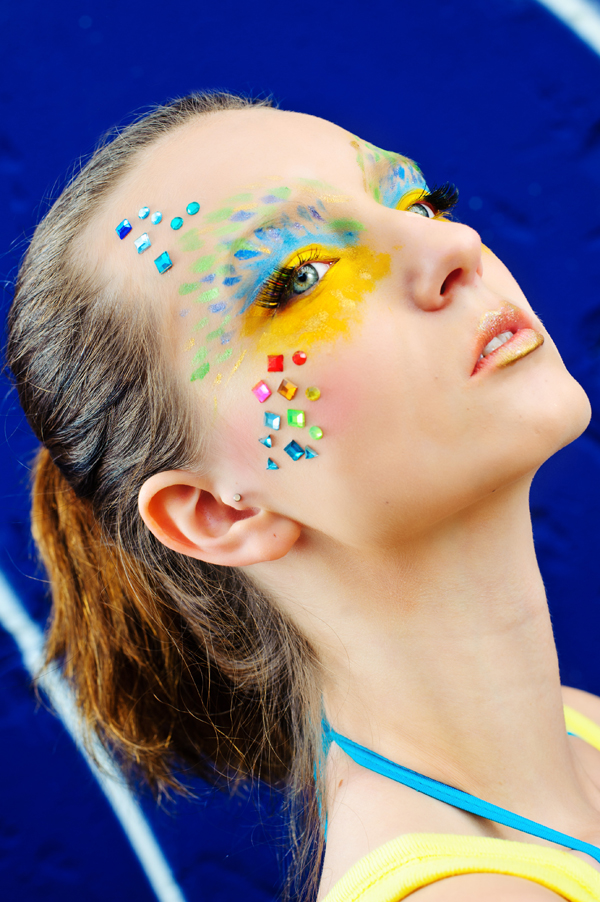 Female model photo shoot of Noaeuve by AIlukewitsch, makeup by Noaeuve