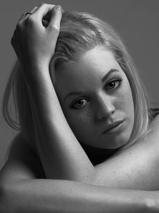 Female model photo shoot of Ulrikke Johannessen
