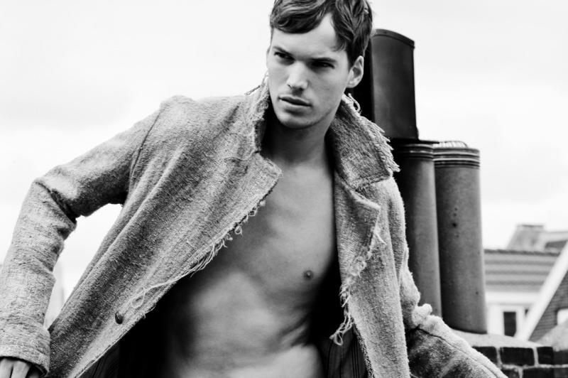 Male model photo shoot of Ingmar Sannes in Rotterdam