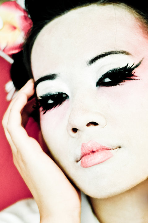 Female model photo shoot of make-up par Tina by Photo par THL